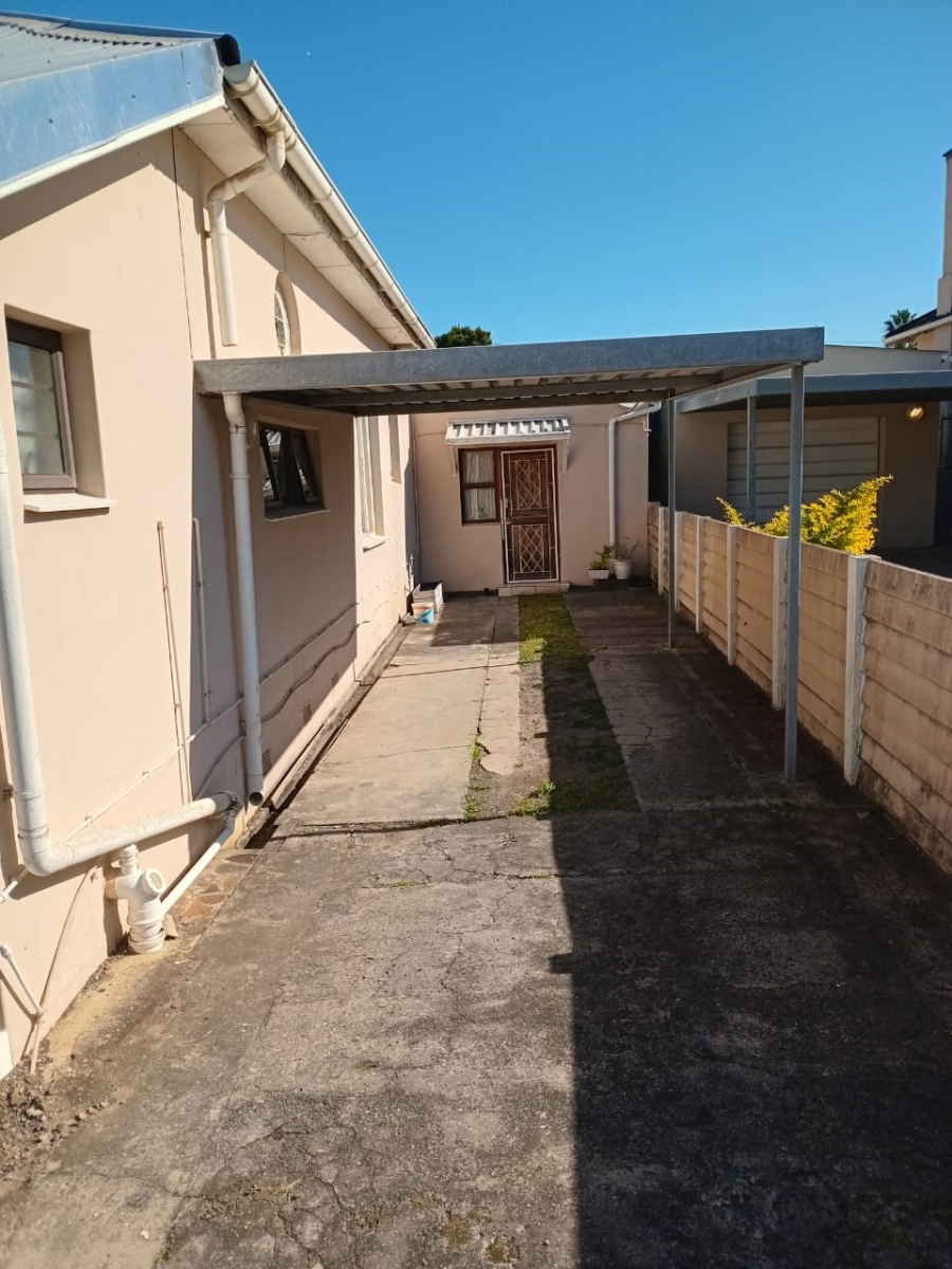 3 Bedroom Property for Sale in Cambridge Eastern Cape